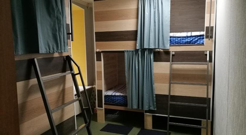 Санкт-Петербург: Green Cat Capsule Hostel