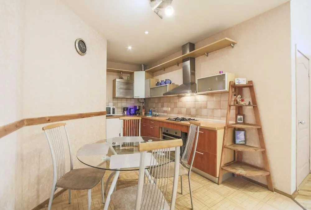 Санкт-Петербург: Apartment on Marata 35