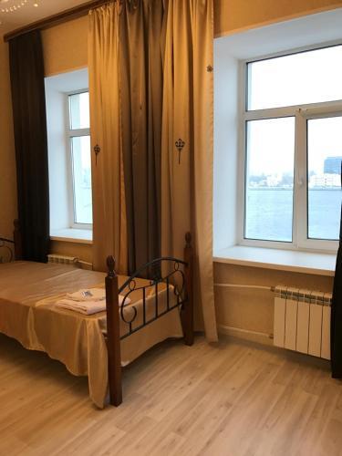 Санкт-Петербург: Guest House on Sinopskaya