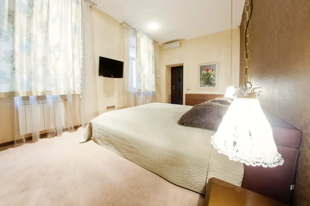 Санкт-Петербург: Hi-Tech Home Apartments 3