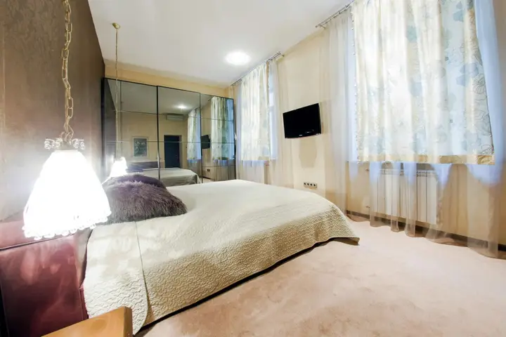 Санкт-Петербург: Hi-Tech Home Apartments 3