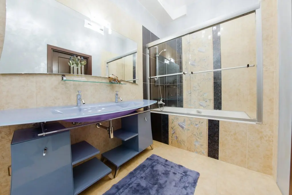 Санкт-Петербург: Hi-Tech Home Apartments 3