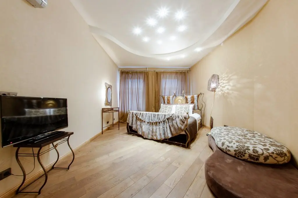 Санкт-Петербург: Hth24 Na Vosstaniya 26 Apartments