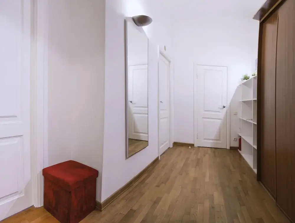 Санкт-Петербург: Home4day Central Modern Flat