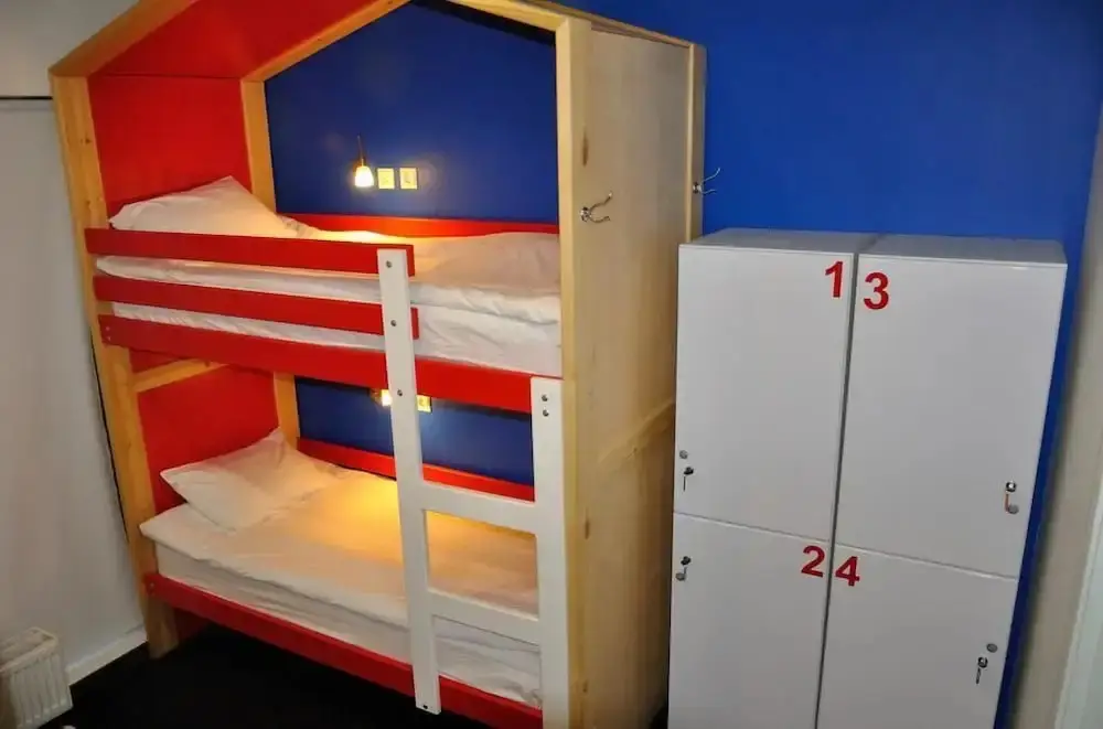 Санкт-Петербург: Countries Hostel