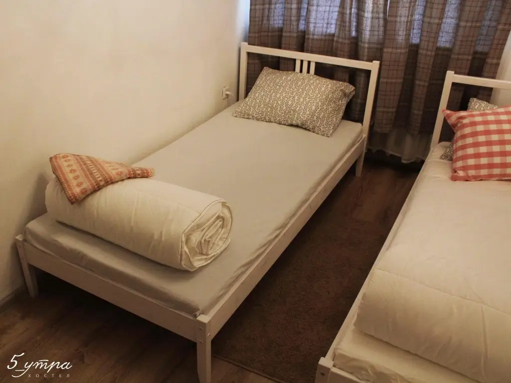 Санкт-Петербург: Hostel Pyat Utra