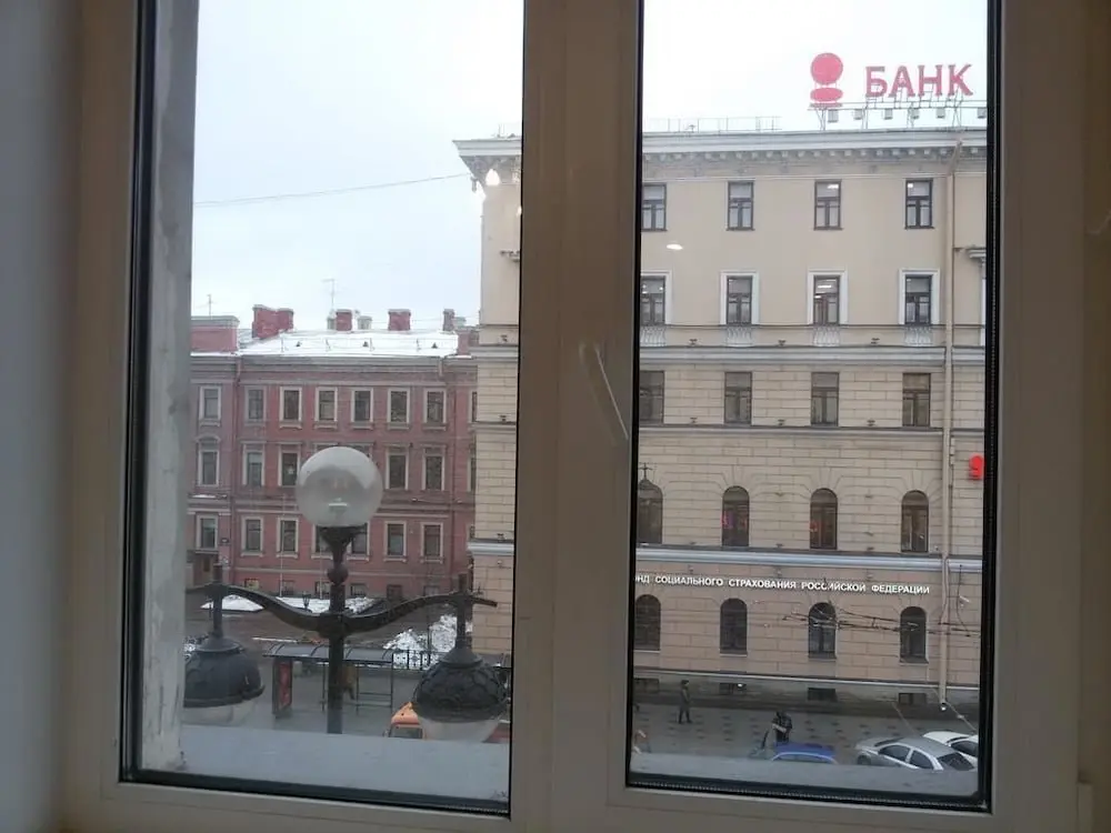 Санкт-Петербург: Larets on Nevsky Inn