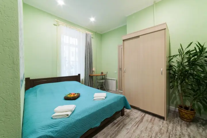 Санкт-Петербург: Меблированные комнаты Le Classique