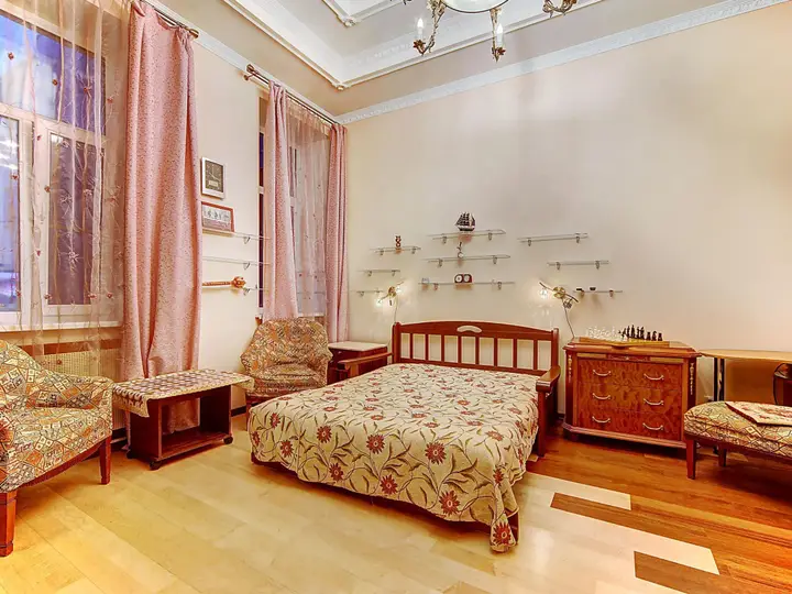 Санкт-Петербург: Longo Apartment Kirochnaya 27