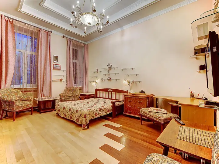 Санкт-Петербург: Longo Apartment Kirochnaya 27