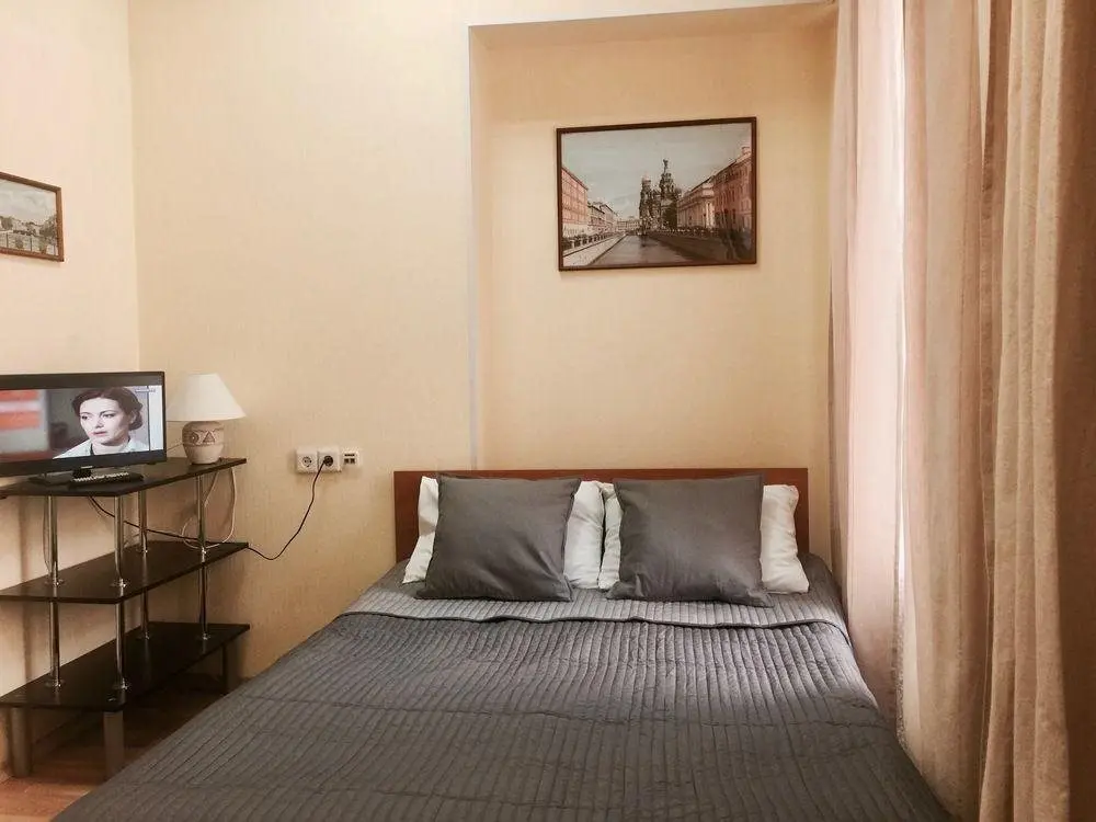 Санкт-Петербург: Guest House at Fontanka River Embankment 85