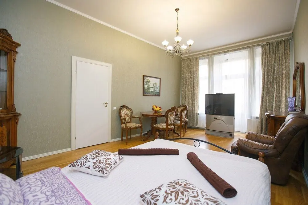 Санкт-Петербург: Lana House