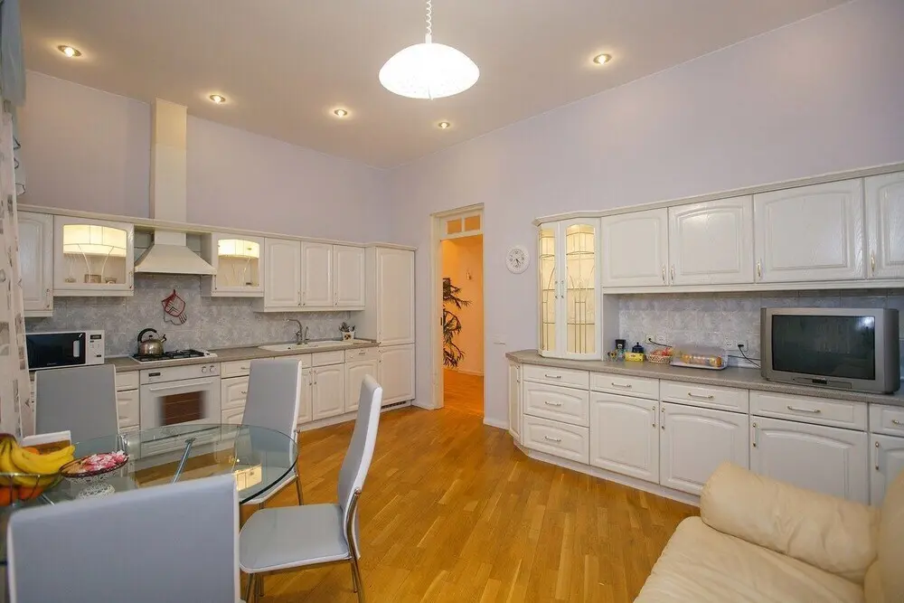 Санкт-Петербург: Lana House