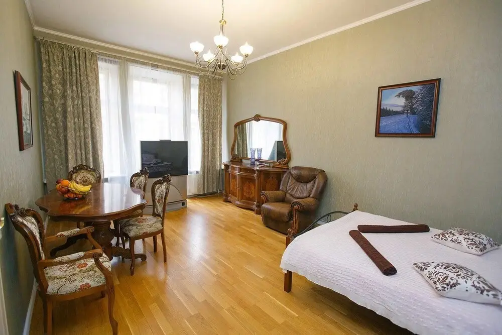 Санкт-Петербург: Lana House