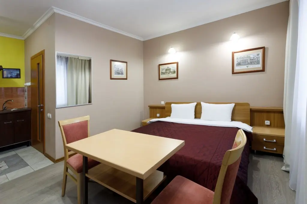 Санкт-Петербург: Na Grecheskom 29 E Apartments