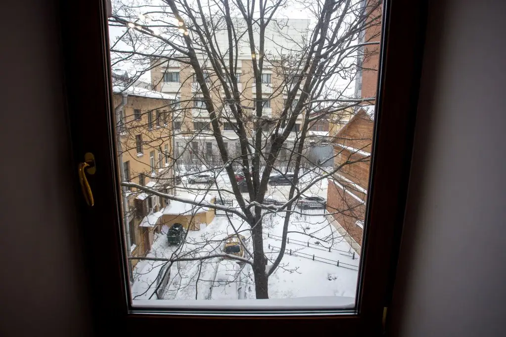 Санкт-Петербург: Na Grecheskom 29 E Apartments