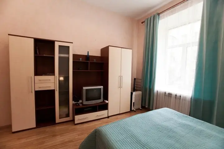 Санкт-Петербург: Na Rubinshtejna 15 17 2 Apartments