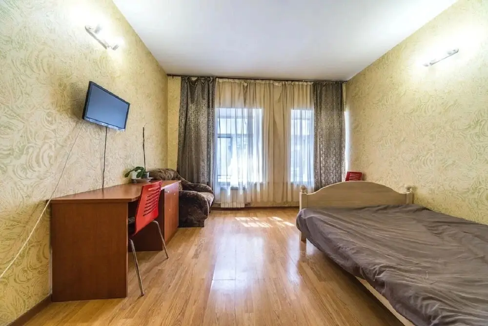 Apartment near Kazansky Cathedral — фото 1