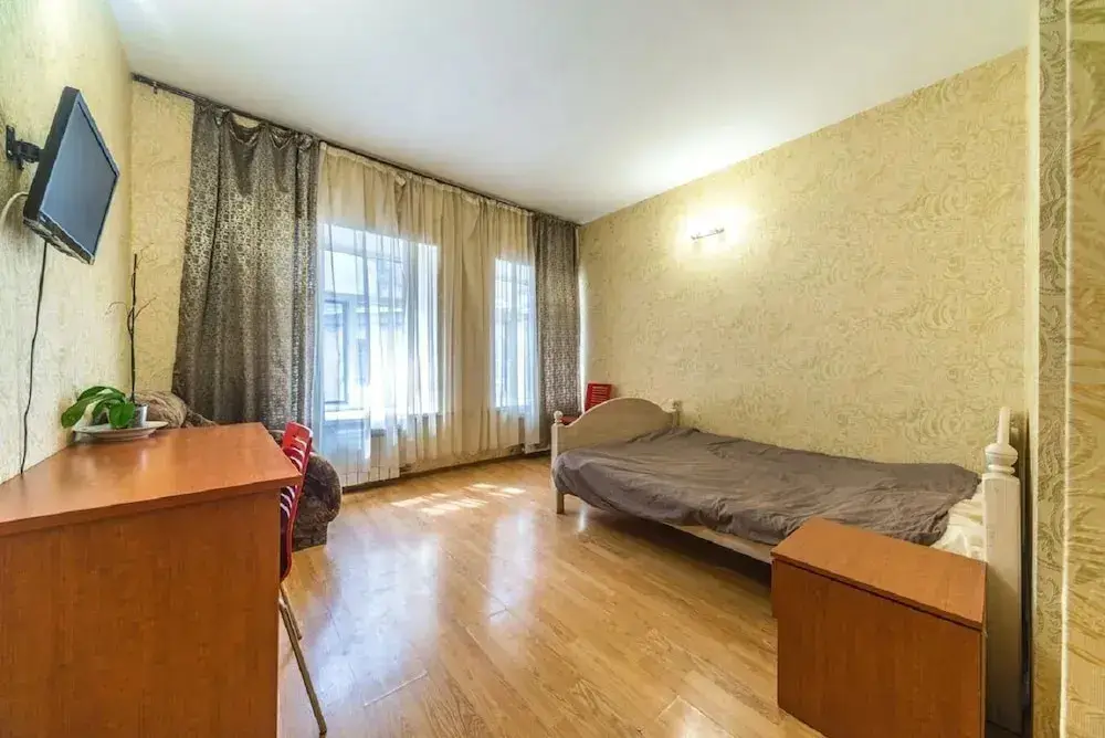 Санкт-Петербург: Apartment near Kazansky Cathedral