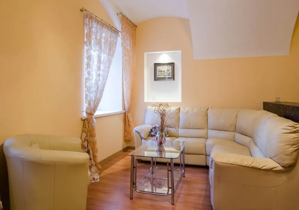 Санкт-Петербург: Emperoom Near Summer Garden Apartments