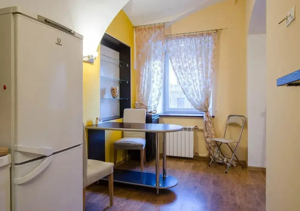 Санкт-Петербург: Emperoom Near Summer Garden Apartments