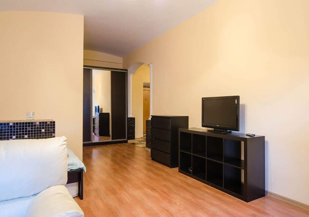 Санкт-Петербург: Emperoom Near Summer Garden Apartments