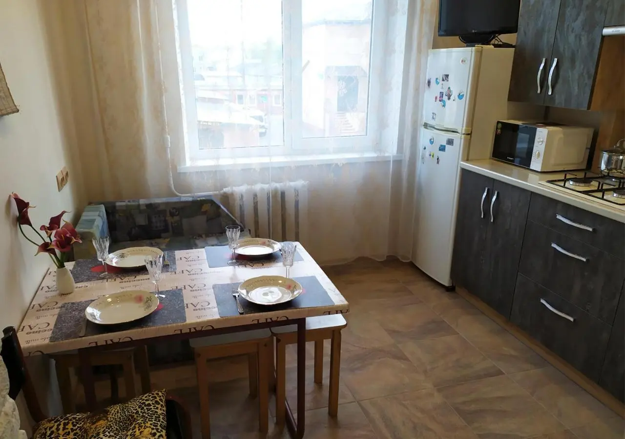 Калининград: Apartment Sibiryakova 56
