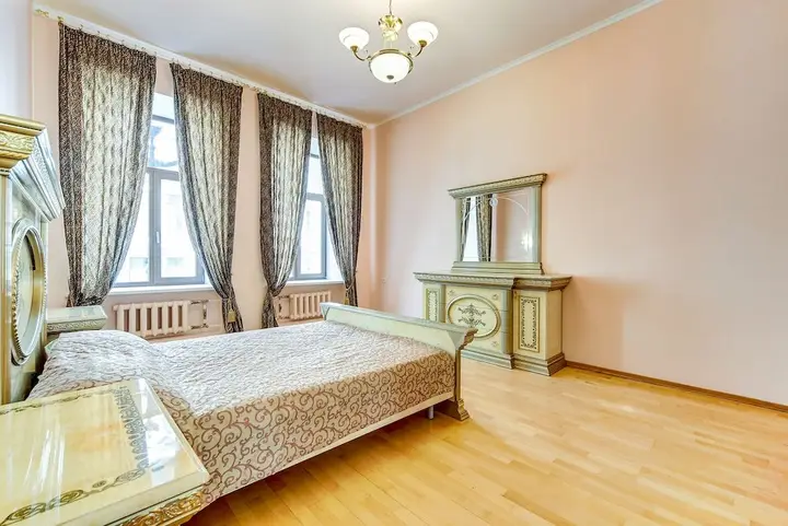 Санкт-Петербург: FlatStar on Nevsky 103