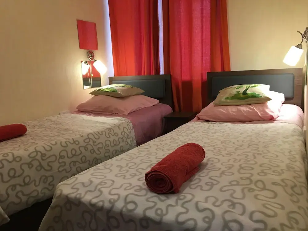 Санкт-Петербург: Mini-Hotel Clever