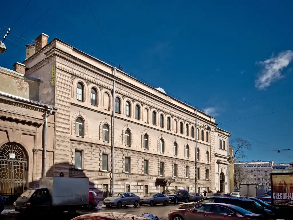 Санкт-Петербург: Меблированные комнаты на Итальянской