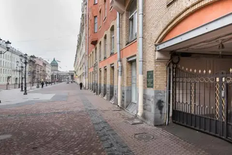 Peter the Great Apartments near Hermitage — фото 1