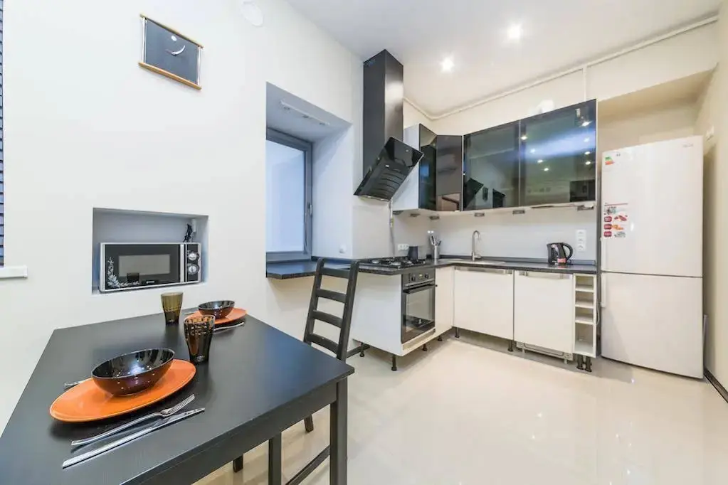 Санкт-Петербург: Peter the Great Apartments near Hermitage 