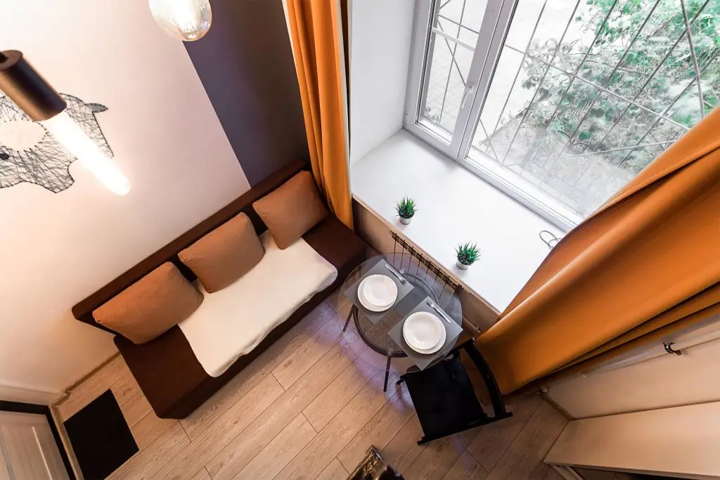 Санкт-Петербург: Rent4you Nevsky Prospekt (Рентфою Невский проспект)