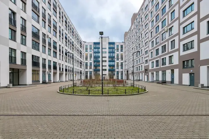 Санкт-Петербург: RentHouse Apartment near Moscow Railway Station