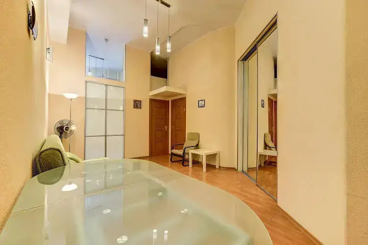 Санкт-Петербург: Nevsky Forum Apartments