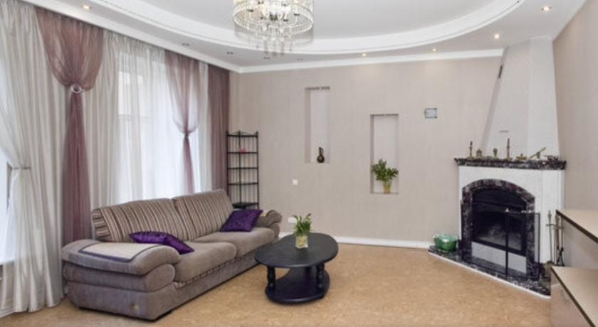Санкт-Петербург: Меблированные комнаты Room With Fireplace