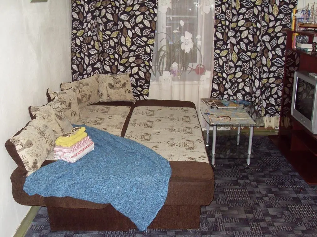 Санкт-Петербург: Меблированные комнаты Rooms on Sennaya