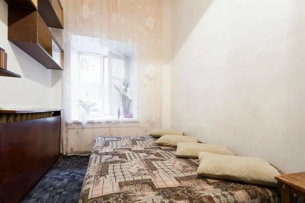 Санкт-Петербург: Меблированные комнаты Rooms on Sennaya