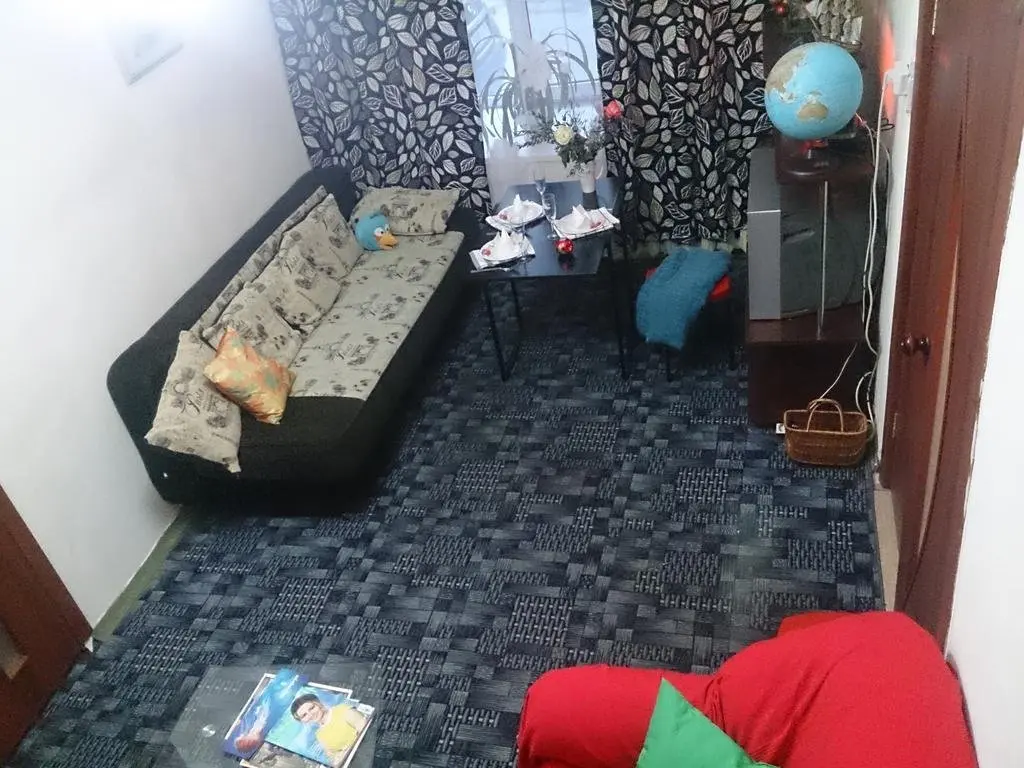 Санкт-Петербург: Меблированные комнаты Rooms on Sennaya