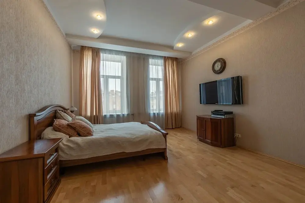 Санкт-Петербург: Royal suites in the city center