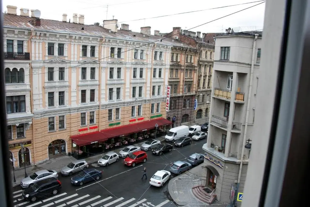 Санкт-Петербург: RUrentSPB Apartments on Nevsky