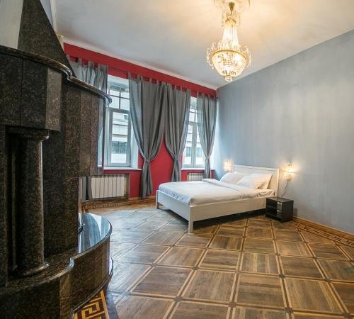 Санкт-Петербург: 12 Hostel