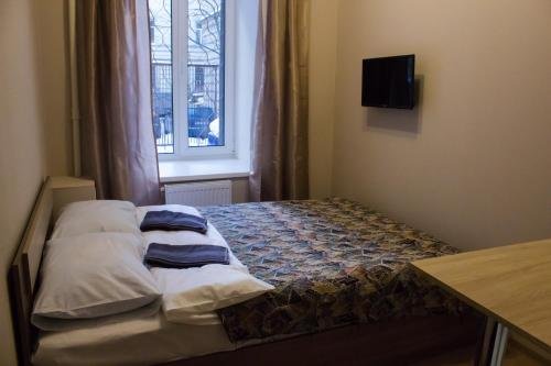Санкт-Петербург: Меблированные комнаты Spb Living Quarters