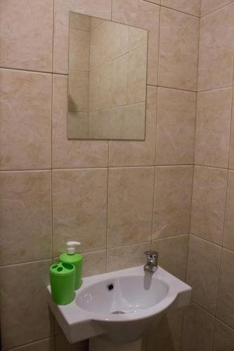Санкт-Петербург: Меблированные комнаты Spb Living Quarters
