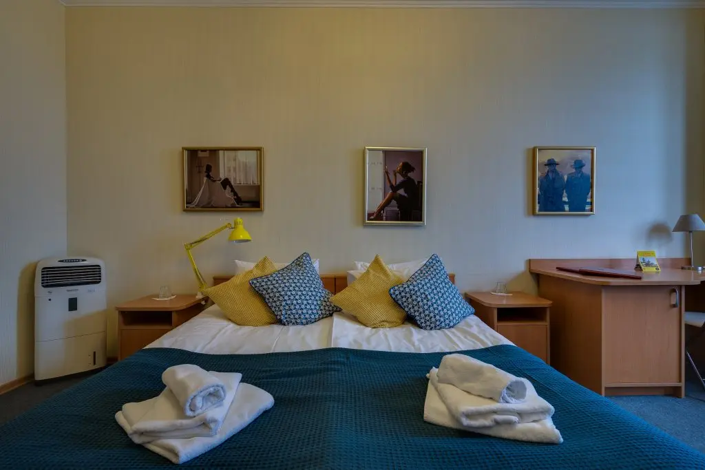 Санкт-Петербург: Antares by Center Hotels