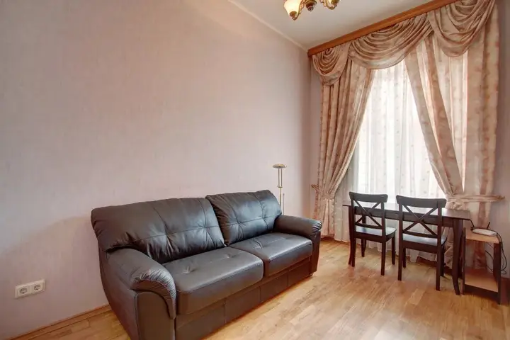 Санкт-Петербург: STN Apartments on Vosstaniya