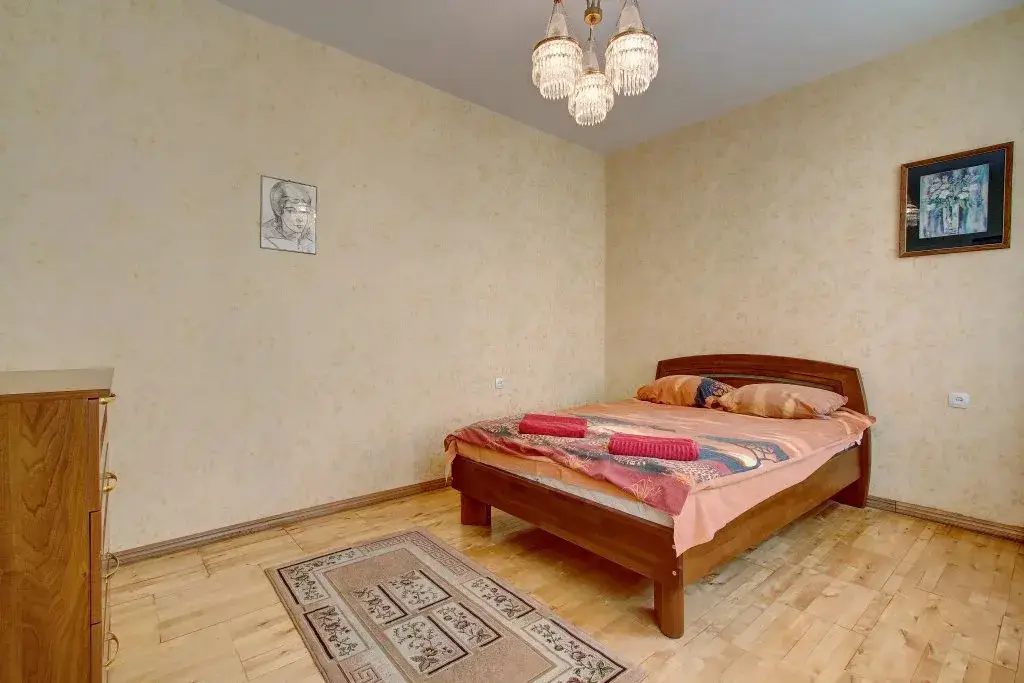 Санкт-Петербург: Spbstay on Nevsky Prospekt 66