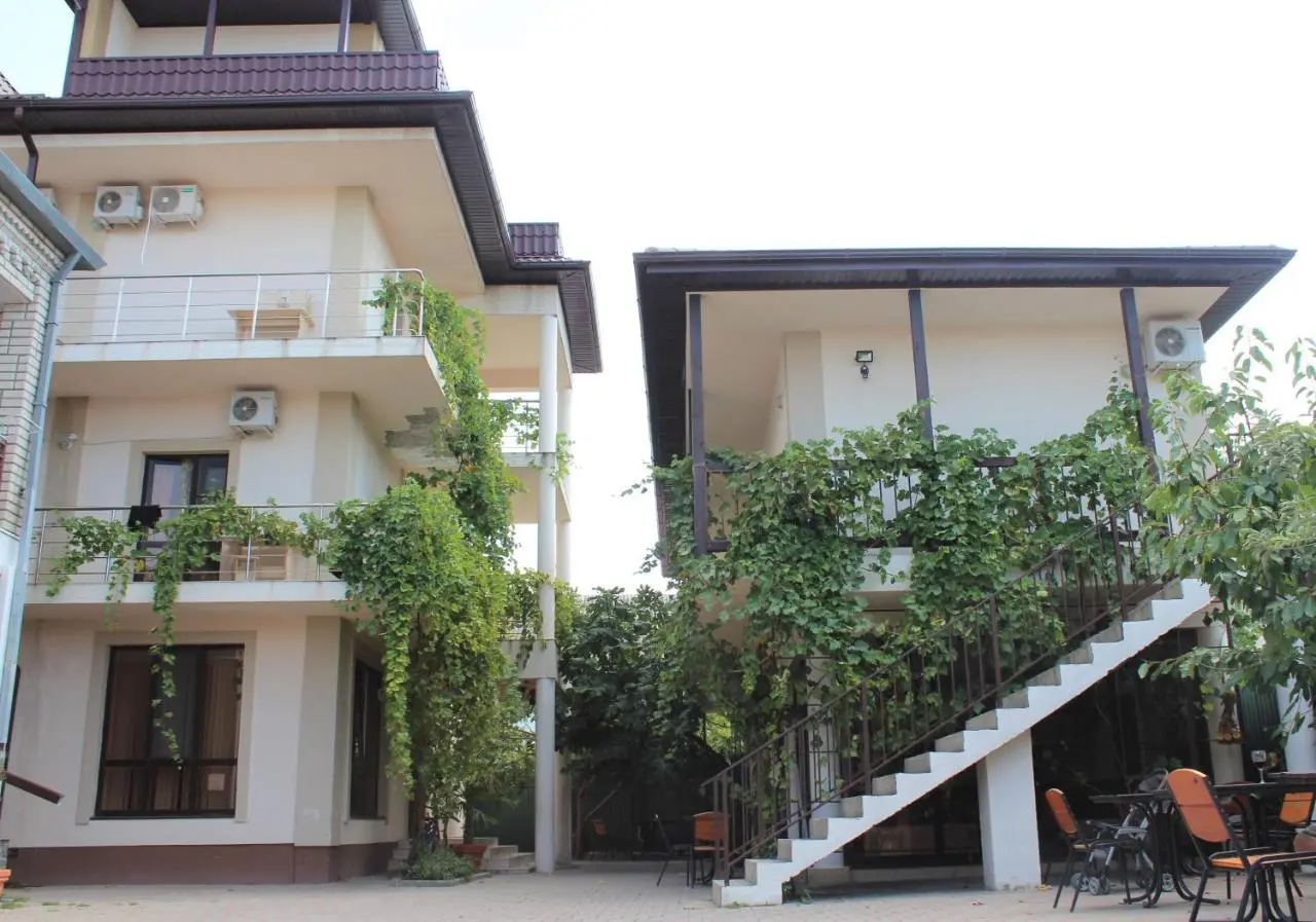 Кабардинка: Vinograd Guest House