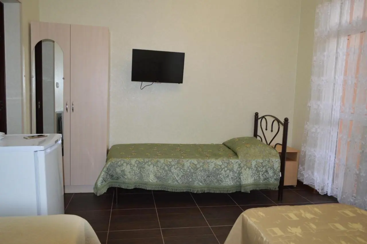 Адлер: Dream House