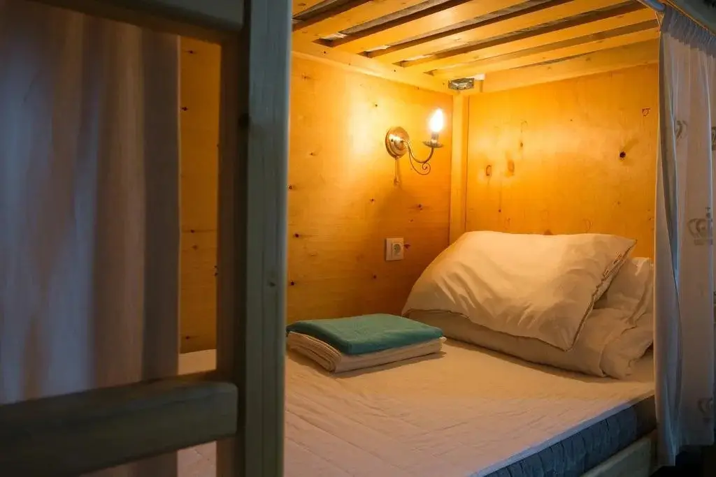Санкт-Петербург: Хостел Travellers Palace